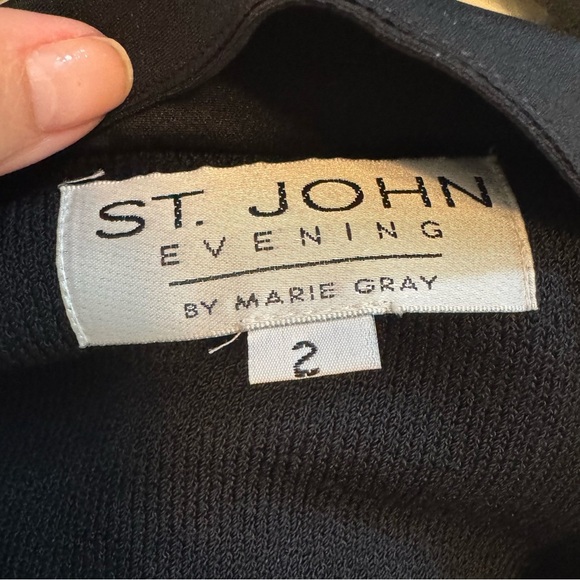 St John Evening Black Santana Knit blazer with removable silk collar/cuffs - Picture 7 of 9